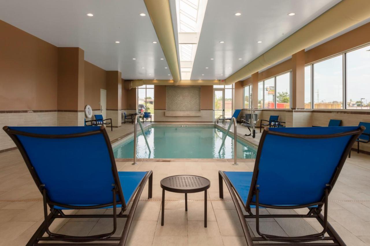 Springhill Suites Kansas City Airport ภายนอก รูปภาพ