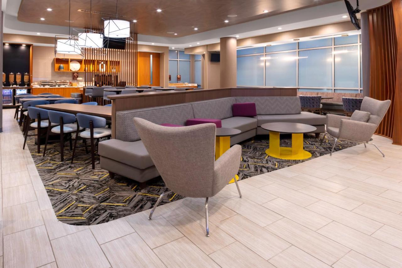 Springhill Suites Kansas City Airport ภายนอก รูปภาพ